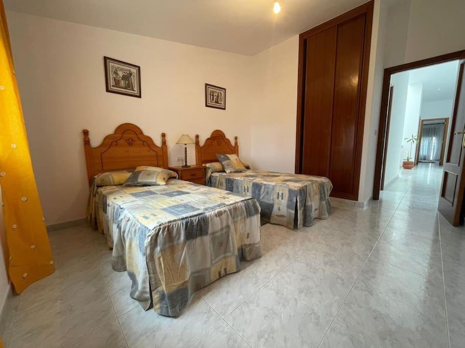 فيلا Casa Turistica Lucena فيلاغارثيا دي أروزا المظهر الخارجي الصورة